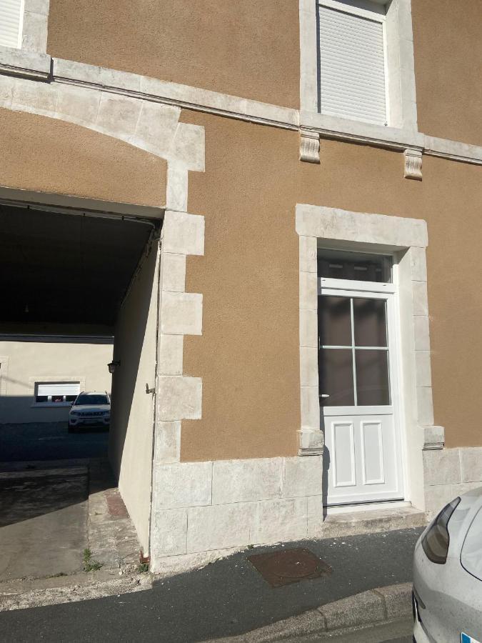 Le Studio - Logement Entier à Déols Apartamento Exterior foto